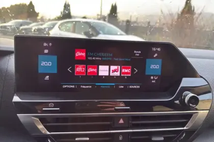 Photo 41 Citroën C4  PureTech 130 S&S EAT8