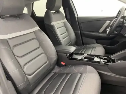 Photo 102 Citroën C4  PureTech 130 S&S EAT8