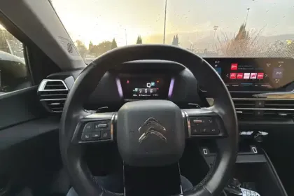 Photo 64 Citroën C4  PureTech 130 S&S EAT8