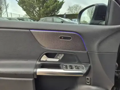 Photo 12 Mercedes EQA  250