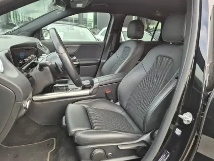 Photo 10 Mercedes EQA  250