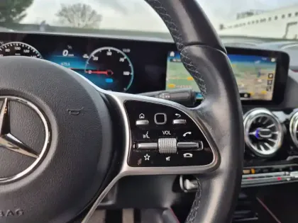 Photo 15 Mercedes EQA  250