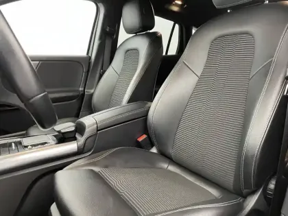 Photo 37 Mercedes EQA Gén. I (H243) Ph1 Progressive Line 5