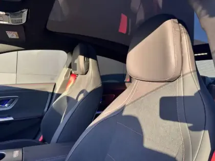 Photo 48 Mercedes CLA  250+ avec technologie EQ