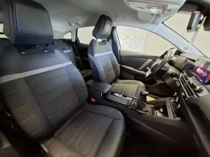 Photo 24 Citroën C4  PureTech 130 S&S BVM6