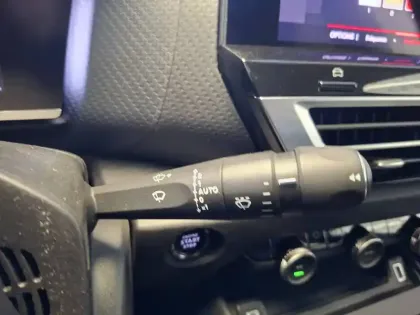 Photo 31 Citroën C4  PureTech 130 S&S BVM6