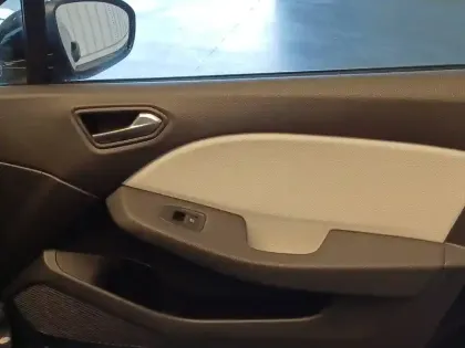 Photo 16 Renault Clio  E-Tech 140 - 21N