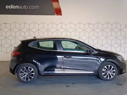 Photo 51 Renault Clio  E-Tech 140 - 21N