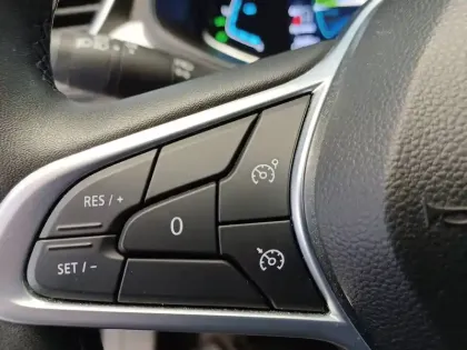 Photo 33 Renault Clio  E-Tech 140 - 21N