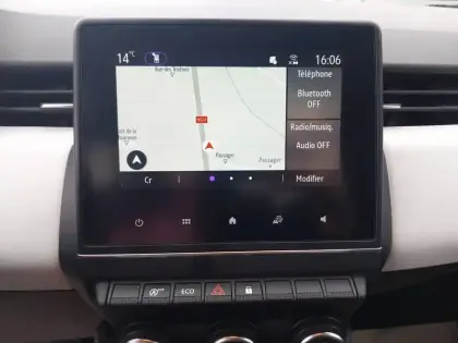 Photo 22 Renault Clio  TCe 100 GPL