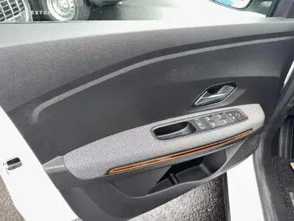 Photo 23 Dacia Sandero  TCe 90 - 22