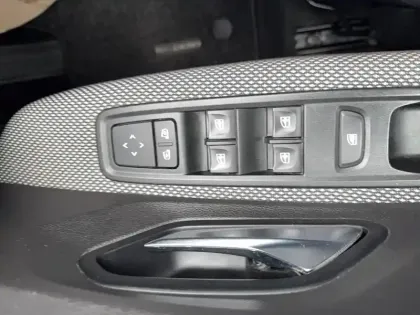 Photo 40 Dacia Sandero  TCe 90 - 22