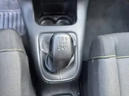 Photo 13 Citroën C3  PureTech 83 S&S BVM5