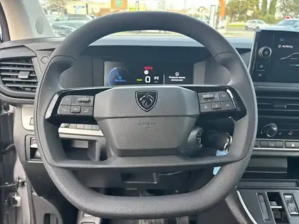 Photo 8 Peugeot Expert E- FGN M ELECTRIQUE 100KWH (136CH) BATTERIE 75 KWH