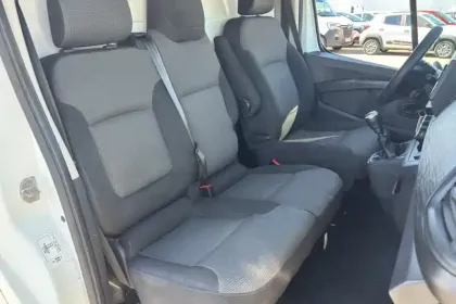 Photo 10 Renault Trafic  FGN L1H1 2800 KG BLUE DCI 130