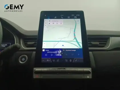 Photo 13 Renault Captur  E-Tech full hybrid 145 ch