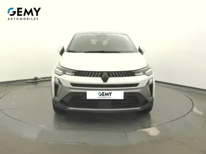 Photo 21 Renault Captur  E-Tech full hybrid 145 ch