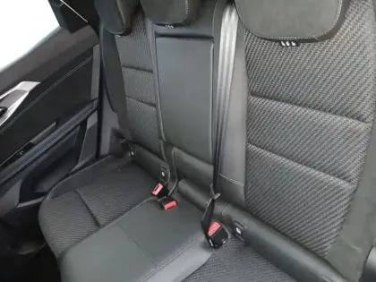 Photo 11 Renault Austral  E-Tech full hybrid 200 GSR2