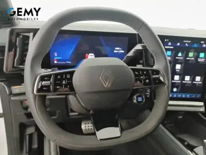 Photo 48 Renault Austral  E-Tech full hybrid 200 GSR2