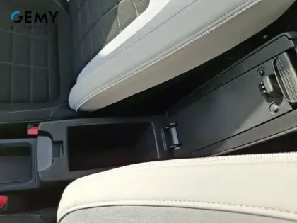 Photo 36 Citroën C3  Hybride 110 ch e-DCS6