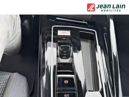 Photo 12 Volkswagen Golf  1.5 eHybrid 272 DSG6