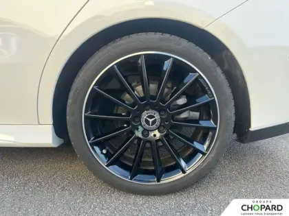 Photo 24 Mercedes CLA  Coupé 180 7G-DCT