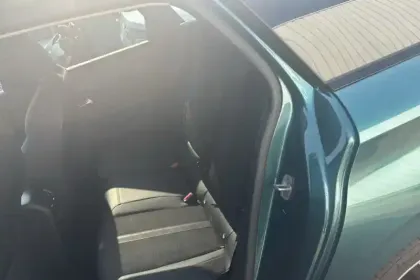 Photo 10 Peugeot 308  SW PureTech 130ch S&S EAT8