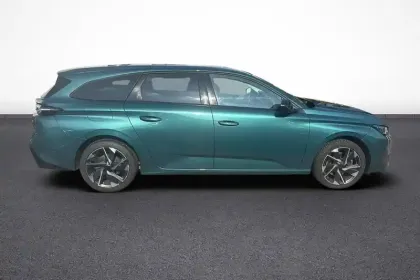 Photo 48 Peugeot 308  SW PureTech 130ch S&S EAT8