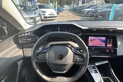 Photo 16 Peugeot 308  SW PureTech 130ch S&S EAT8