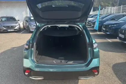 Photo 8 Peugeot 308  SW PureTech 130ch S&S EAT8