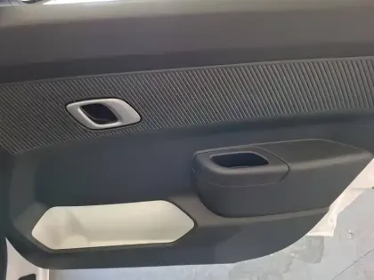 Photo 27 Dacia Spring  GSR2 65