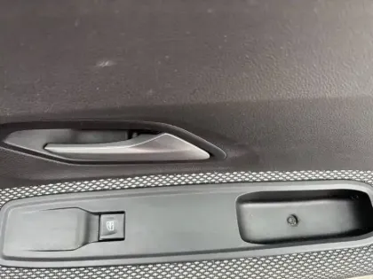 Photo 60 Dacia Sandero  ECO-G 100 GSR2