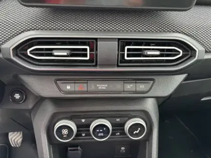 Photo 81 Dacia Sandero  ECO-G 100 GSR2