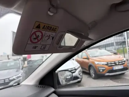 Photo 41 Dacia Sandero  ECO-G 100 GSR2