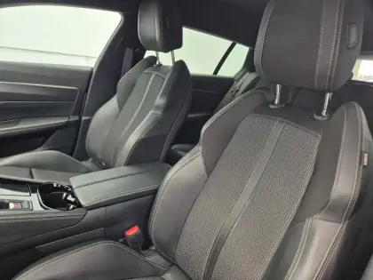 Photo 71 Peugeot 508  SW Hybrid 225 e-EAT8