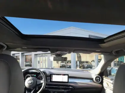 Photo 24 Alfa Romeo Tonale  1.5 Hybrid 160 ch VGT TCT7 Tributo Italiano