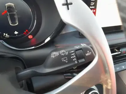 Photo 17 Alfa Romeo Tonale  1.5 Hybrid 160 ch VGT TCT7 Tributo Italiano