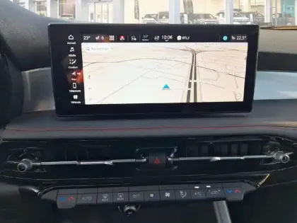 Photo 21 Alfa Romeo Tonale  1.5 Hybrid 160 ch VGT TCT7 Tributo Italiano