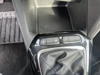 Photo 12 Opel Corsa  1.2 Turbo 100 ch BVM6