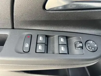 Photo 19 Opel Corsa  1.2 Turbo 100 ch BVM6