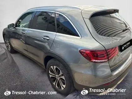 Photo 29 Mercedes GLC  220 d 9G-Tronic 4Matic Launch Edition Avantgarde Line