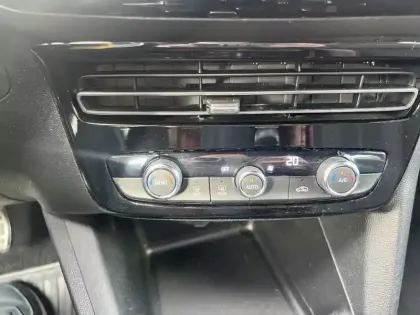 Photo 21 Opel Mokka  1.2 Turbo 130 ch BVM6 GS Line