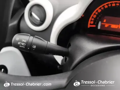Photo 16 Renault Twingo  III SCe 65 Equilibre