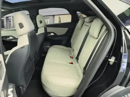 Photo 22 DS DS 7 Gén. I Ph1 NG Bastille + 5