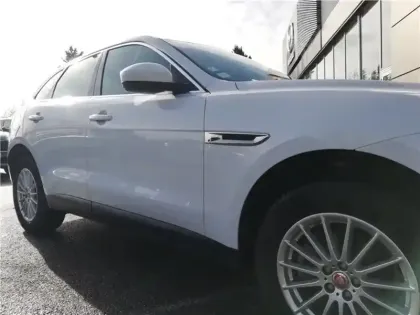 Photo 10 Jaguar F-Pace Gén. I Ph1 Evo Prestige 5