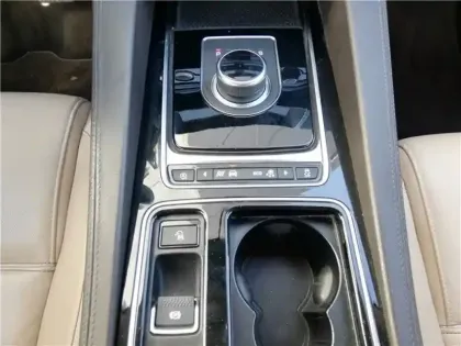 Photo 72 Jaguar F-Pace Gén. I Ph1 Evo Prestige 5