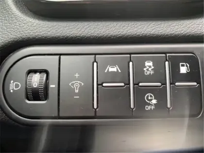 Photo 35 Kia Ceed SW 1.6 GDI HYBRIDE RECHARGEABLE 141CH DCT6