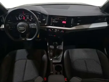 Photo 7 Audi A1 30 TFSI 110 ch S tronic 7 S line