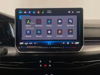 Photo 9 Volkswagen Golf Gén. VIII Ph2 R-Line Edition 5