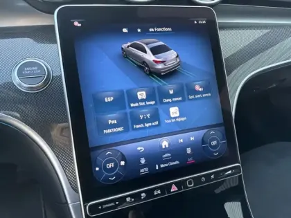 Photo 8 Mercedes Classe C  300 e Hybrid EQ Berli